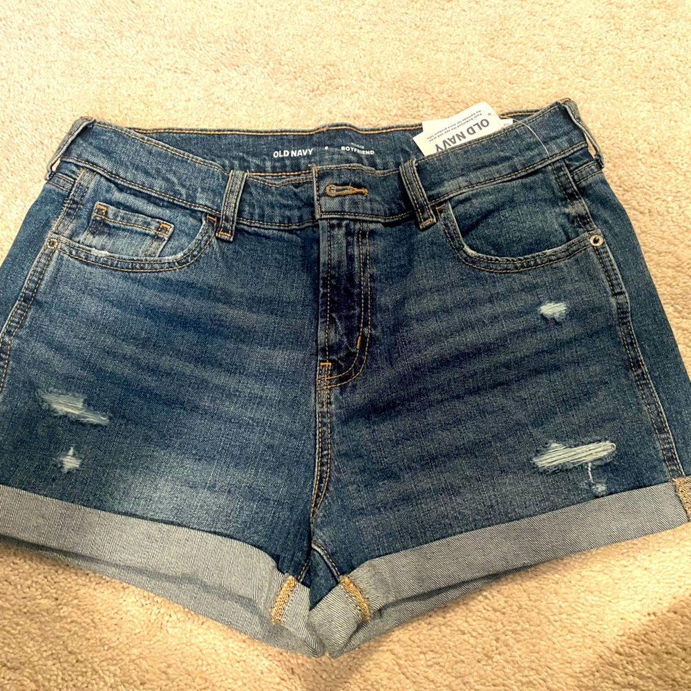 Old Navy Boyfriend Jean Shorts size 6